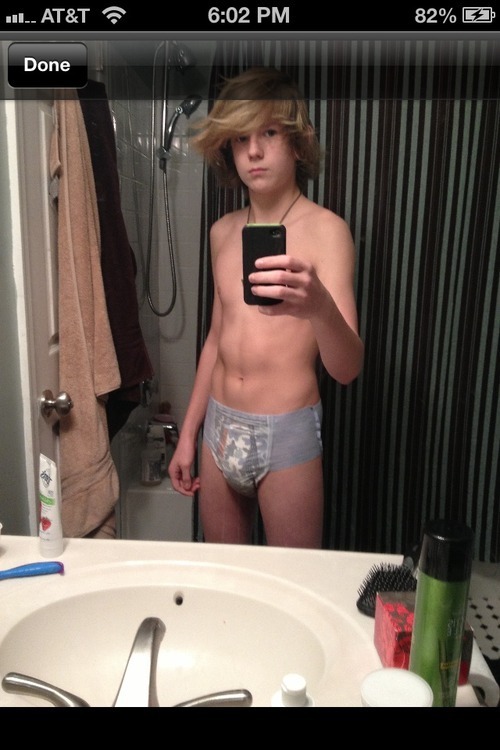 mrabdlswitch:Some of my favourite  ABDL pictures from my USB stick. If credit is needed, let me know