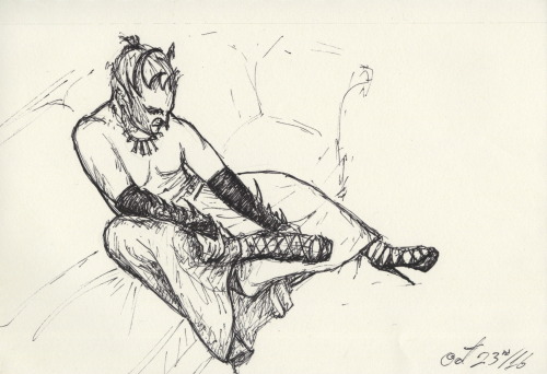 vincents-crows: Pen sketch of a photo I took of @naxiu5 at a Halloween party this Saturday.