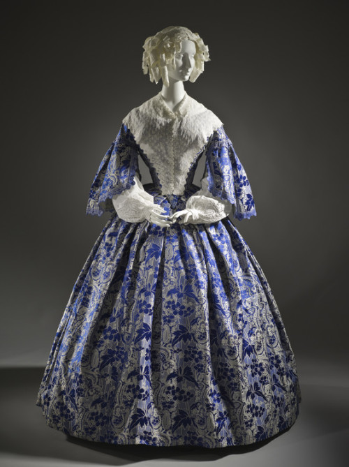 historicaldress: Woman’s Two-piece Dress France, circa 1855 Silk plain weave with supplementar