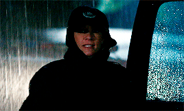 jj-gifs:Could you be any more obvious?