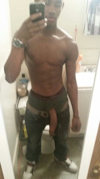 kingdre022:  He is tooooo damn sexy 😍💦👅