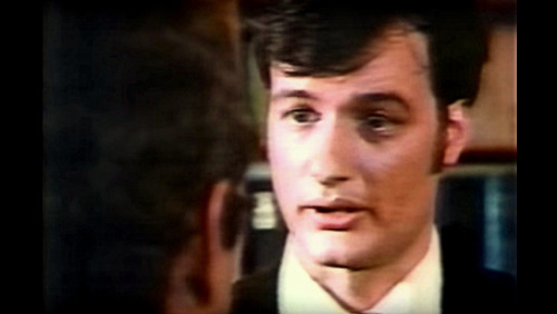 Daily Q #66Screencaps from this vid, I’ve posted before.1979 John de Lancie is so fckin’ beautiful a