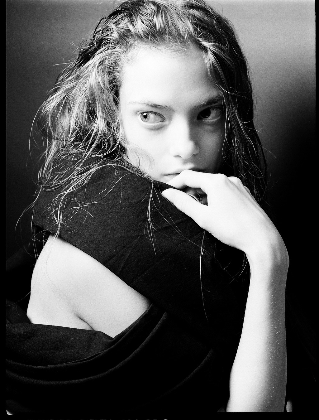 justintylernorton:  Jennifer Sullins by Justin Tyler Norton.  © Justin Tyler Norton