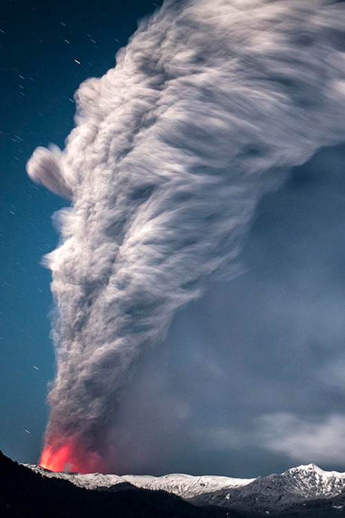 plasmatics-life:  Volcán… ~ By Francisco Negroni 