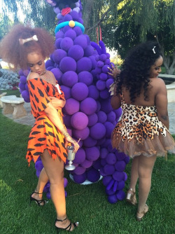 lovefeedsme:  rihannadrunk:  Rihanna celebrates Majesty’s 1st birthday  She knows her angles!