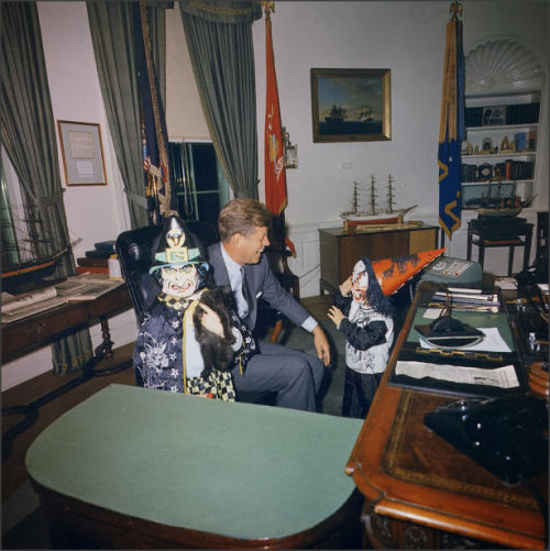 1950sunlimited:JFK, John Jr. and Caroline, Halloween 1963