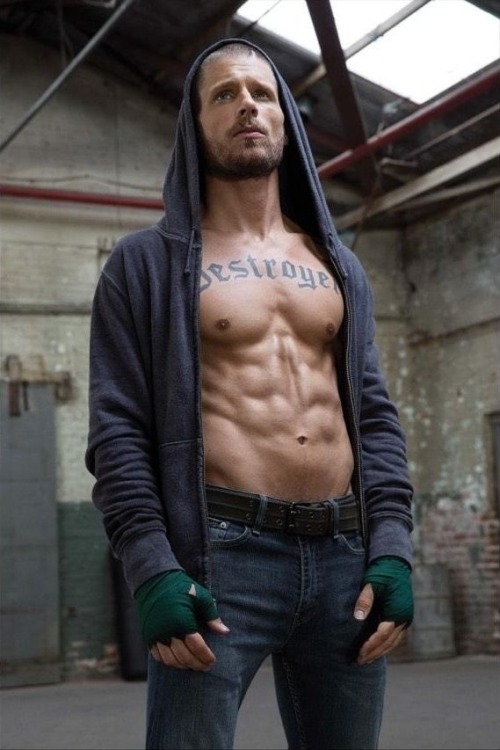 Matt Lauria