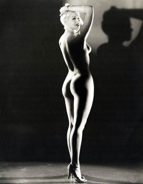 kdo:  Photograph by Bernard of Hollywood, 1940’s