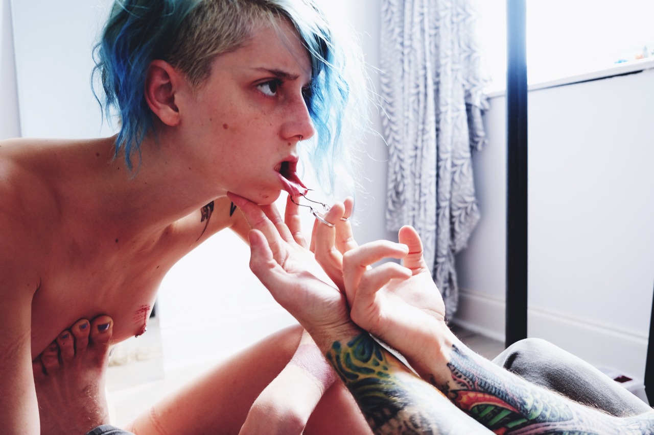 exremepain:  roseamongstthebriar:  camdamage:  propinquity | fred-rx + cam damage