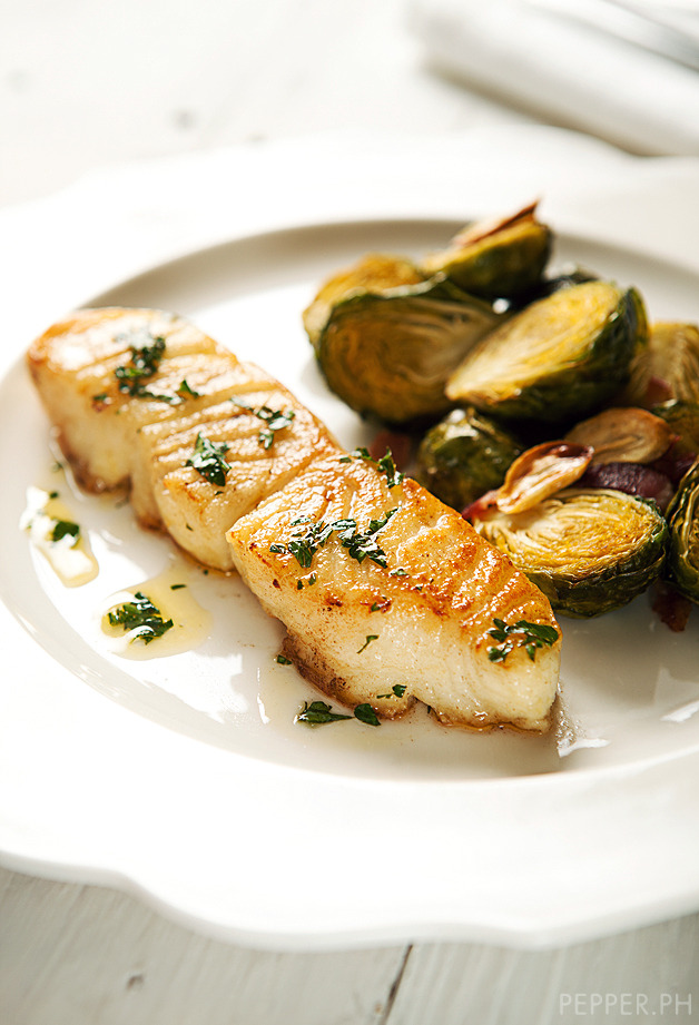 xosweeties:  pan seared chilean sea bass  recipe 