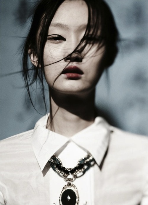 jeou: 犹记苔色入帘青 (we still recall the moss color into the curtain),  ji lili for lohas magazi