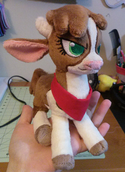 mylittlewaifu: Arizona plush tester! LAST DAY to contribute and only 8k away from the GOAT character stretch goal!!  http://igg.me/at/ThemsFightinHerds/x/3247818   I caved and bought it to pitch in! I want to see a goaty goat fighting character!If
