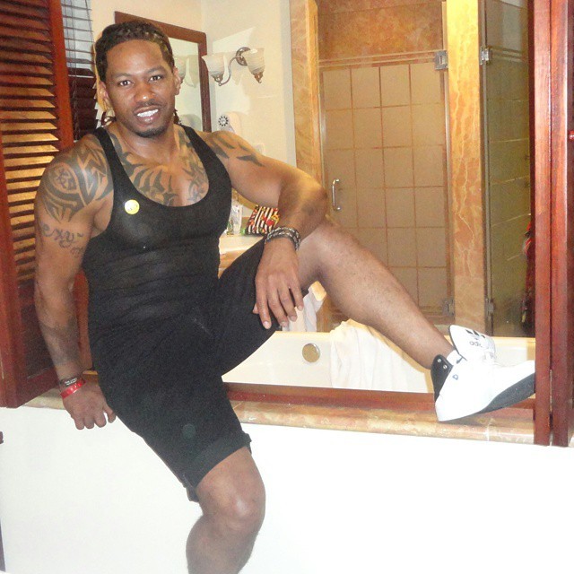 devious176:  Chill mode b4 da blk party in D.R. (at The Meliã Caribe Tropical Resort