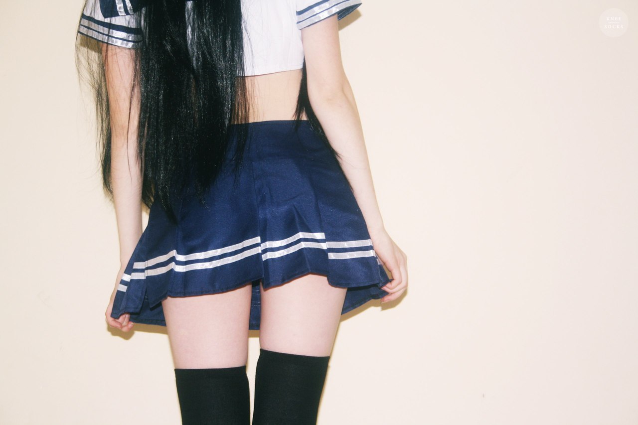 girlimg-legs:  www.girlimg.com/photo/cbfaf8f828cea8e9f09329bd9d16072c 