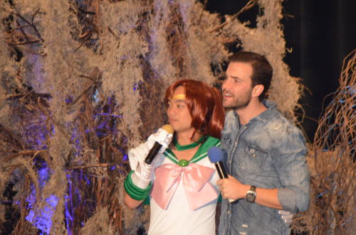 kindlywouldyou: Cutest Torcon Couple award goes to…Osric and Gil!More photos to come that aren’t shi