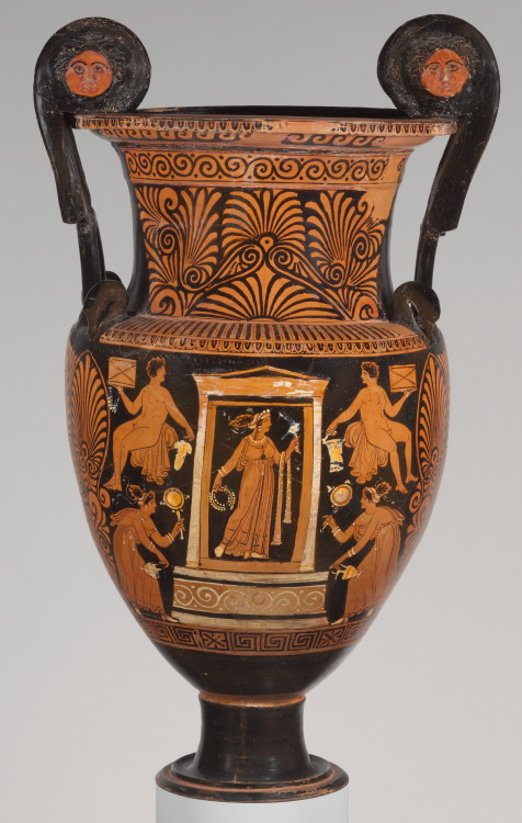 Terracotta volute-krater with the Judgment of Paris (left) and naiskos with a statue of the deceased