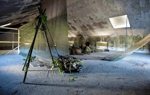 cptncraig:  Sniper teams of the Telemark Battalion The second last pic has been making it’s rounds in the norwegian army tag before, but it helps to see the snipers MP7 ( I could be wrong?) that is also being held in the last pic.