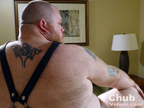 bearhoss: lilchubchaser87: chubvideos: Hoss Peterson - a hairy tattooed chubby leather bear Hoss is 