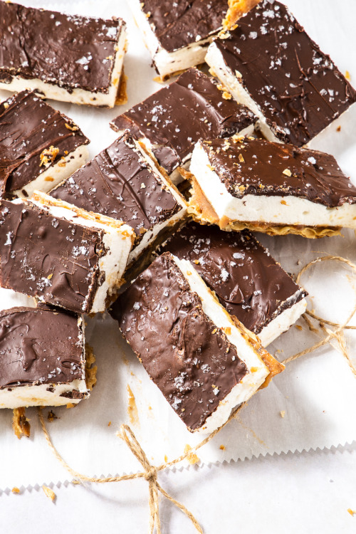 fullcravings: Toffee Marshmallow Matzo