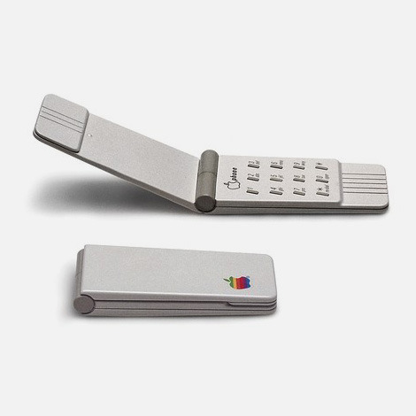 Apple flip phone (1983) by Harmut Esslinger