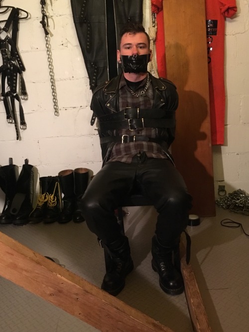 XXX jamesbondagesx: Repeat repeat offender restrained photo