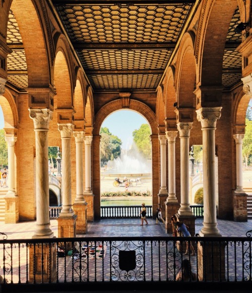 citylandscapes:like–home:Plaza de España, Sevilla, Spain.Matheus Carvalho