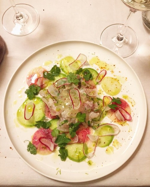 Pink and green ceviche #semillaparis #daurade #radis #birthdaydinner #21st #paris #mysteryman (at Se