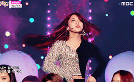functiongirls-:  Luna in 4 walls performances requested by @heomilks