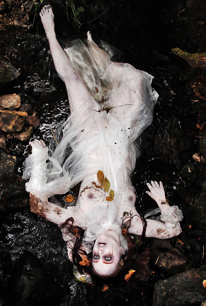 dangerninja:  Danger Ninja / Alice Ayres / Shashonna Knecht makeup From the horror
