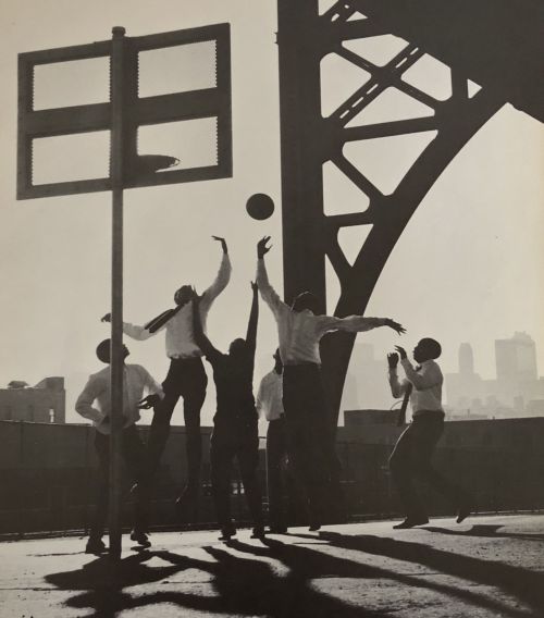 oldnewyorklandia:Arthur Tress.  Queensbridge