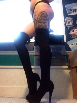 hopeless37:  Sorry for the low quality pics. But my thigh highs have bows on them. 🎀 (please don’t judge how freakishly long my legs look in heels) 