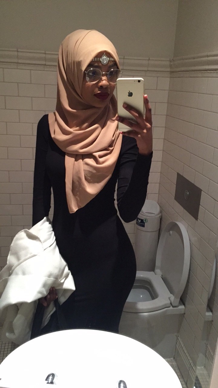 hooyoda:  Semi glam’d up for a girls day/night out 
