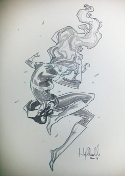 lilyinblue:  I had a fantastic time at NYCC this year.  It was my best convention ever, no exaggeration.  And this, of course, is the best thing I brought home: a commission of everybody’s favorite Captain Marvel, by the amazing Felipe Andrade himself.