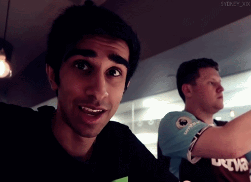sydneyxix: I have no clue what he was saying but these were saved on my computer and he’s really fuc
