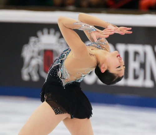 iceskaterforlife: figureskatingcostumes: Mirai Nagasu performing her long program to Madame Butterfl