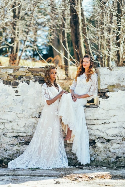 lilbittydragon: girls-can-get-married: Nimue and Morgan Le Fay offbeatbride.com/arthurian-we