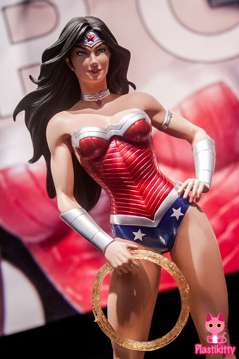 plastikitty:  Toy Fair 2015: DC Collectibles’ Covergirls StatuesAll three of these