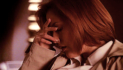 wowdanascully:Scully + Facepalm