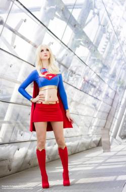 hotcosplaygirl:  Cosplay girlCosplay girl