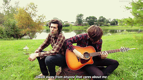 baesment:  Real Friends - Sixteen (Acoustic Session) [x] 