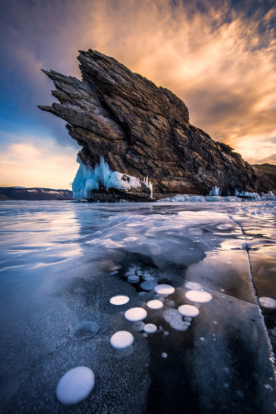 sublim-ature:  Lake Baikal, RussiaByron Prukston