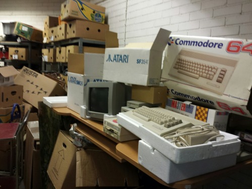 Commodore 64 Type C, 1986 - Commodore 1541 Type C 5.25″ Floppy Drive, 1986 - Atari SF354 3.5″ Floppy