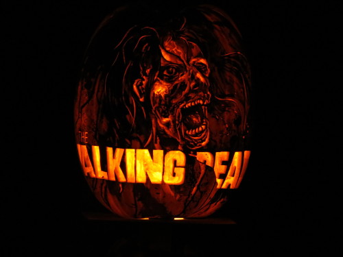 biillyhargroves:  AMAZING The Walking Dead Jack-O-Lanterns || Rise of the Jack-O-Lantern (Long Islan