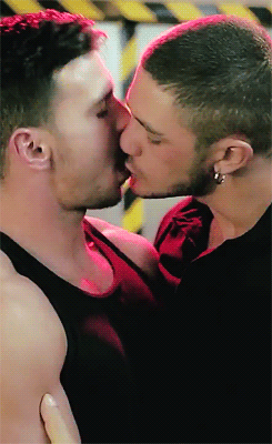 lovehouse:  ❤♂ Just Gay Couples ♂❤