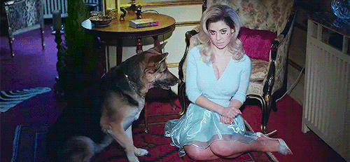 mariradiamandis: You can count on me to misbehave.