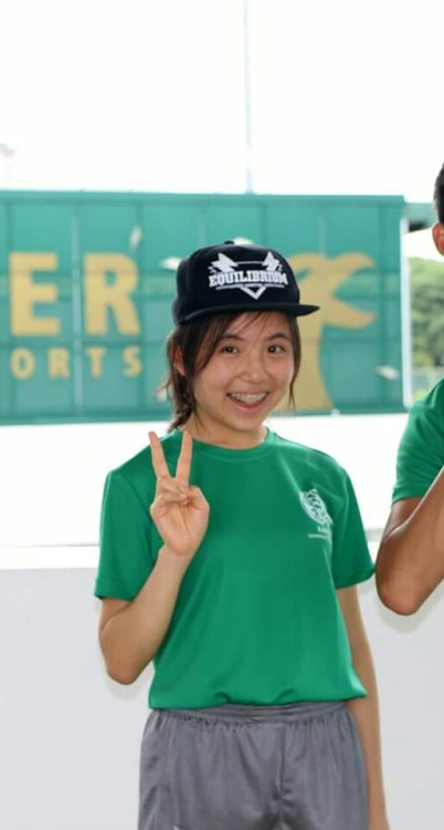 sg-sch-repost: Nadya and other girls from RJC, so cute