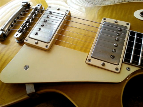 ...........GUITAR:LUST............