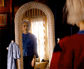 bob-belcher: caosgifs: Chilling Adventures of Sabrina: Part 2 | Teaser     Trying