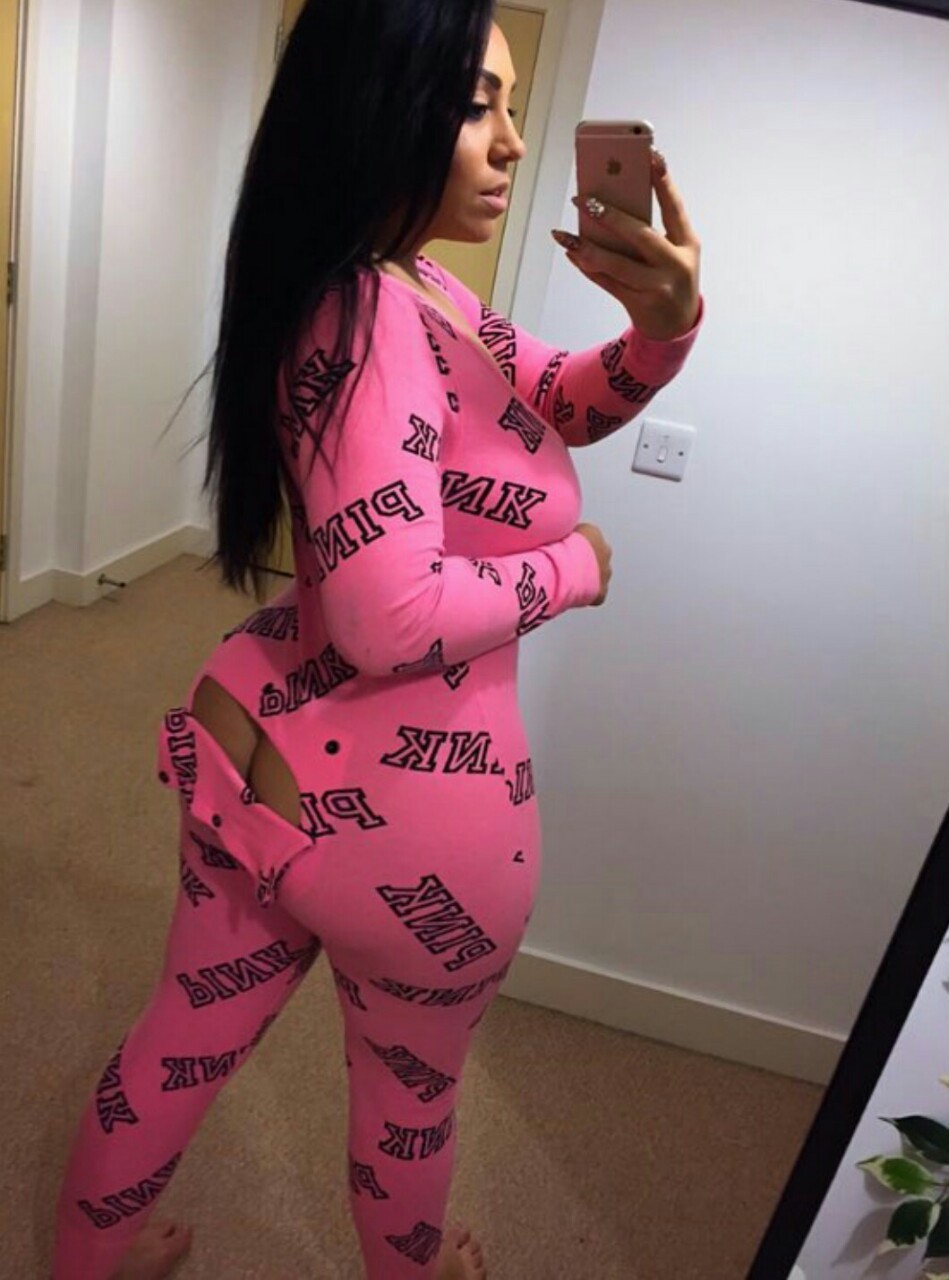 Girls N Booty