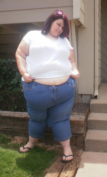 Heywewantsomefatty Sunny S Belly In Jeans Tumblr Pics